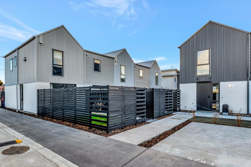 3/45 Dickens Street, Addington, Christchurch - Carousel 1