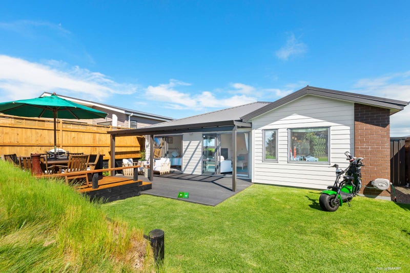 71 Cape Cod Drive, Gulf Harbour, Whangaparaoa - Carousel 1