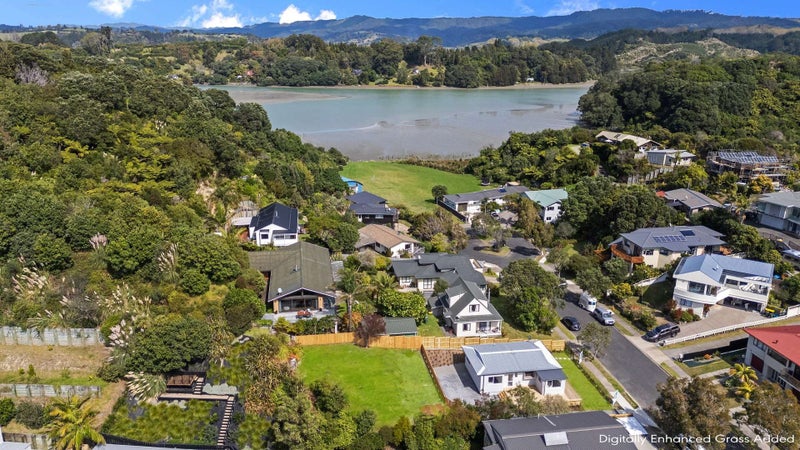 7 Claydon Place, Dallington, Christchurch - Carousel 1