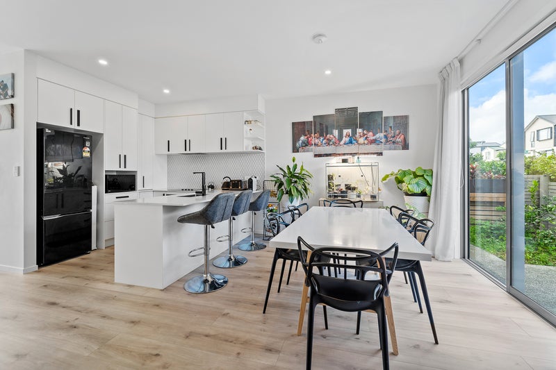 16A Sunnymead Road, Glen Innes, Auckland - Carousel 2