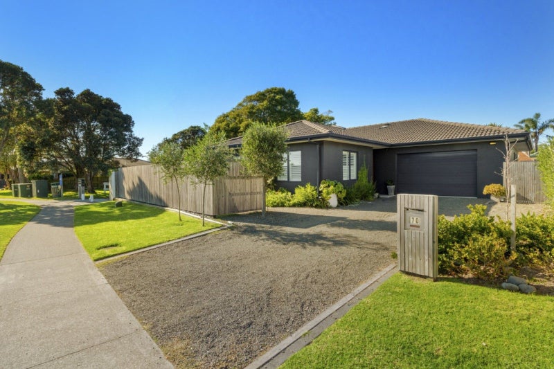 70 Pacific View Road, Papamoa Beach, Papamoa - Carousel 2