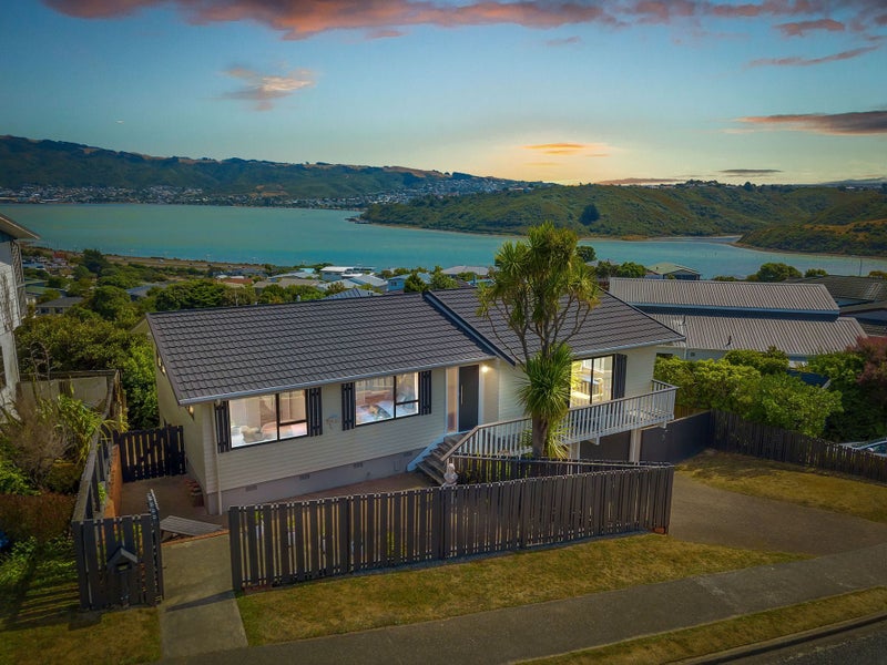 36 Eskdale Road, Papakowhai, Porirua - Carousel 1