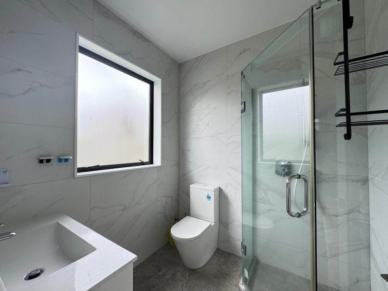 12A Namata Road, Onehunga, Auckland - Carousel 15