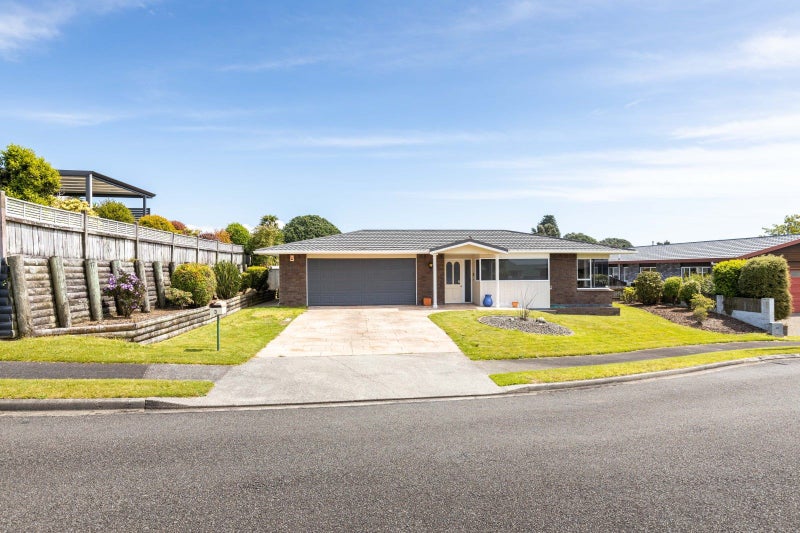 3 Bandon Grove, Bell Block, New Plymouth - Carousel 1