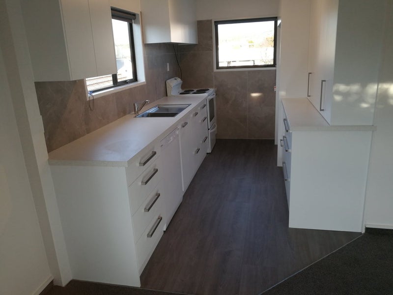 1/11 Burns Street, Sydenham, Christchurch - Carousel 2