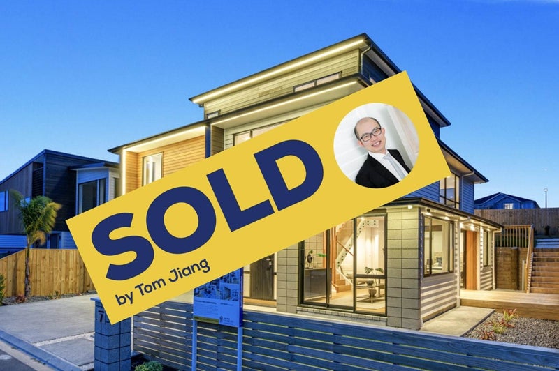7 Carberry Lane, Pinehill, Auckland - Carousel 1
