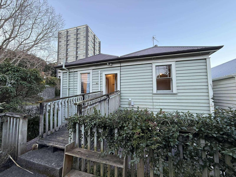 15 Cottleville Terrace, Thorndon, Wellington - Carousel 1