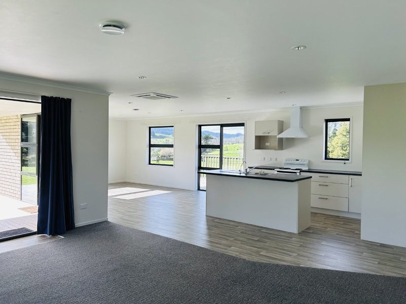 329 State Highway 1, Tauranga Taupo - Carousel 2