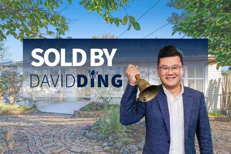 19 View Road, Glenfield, Auckland - Carousel 1