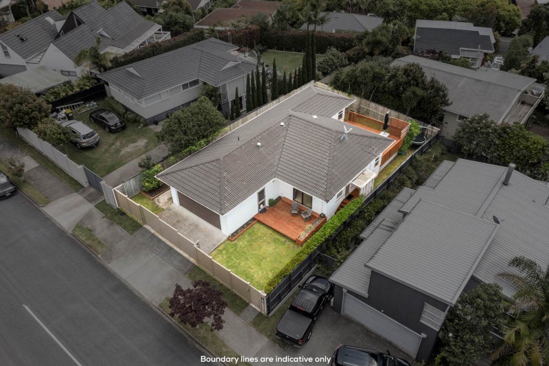 1A Ripon Crescent, Meadowbank, Auckland - Carousel 1