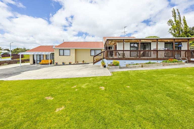 3 Mataura Place, Clover Park, Auckland - Carousel 1