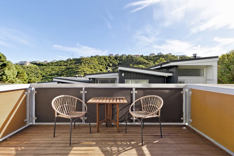 10/114 Mitchell Street, Brooklyn, Wellington - Carousel 2