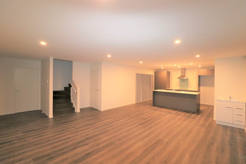 53B Robertson Road, Favona, Auckland - Carousel 2