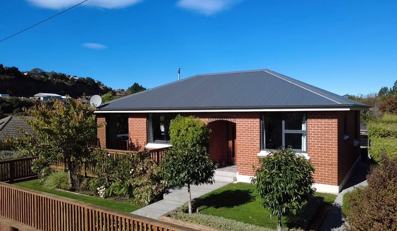 25 Glenelg Street, Bradford, Dunedin - Carousel 1