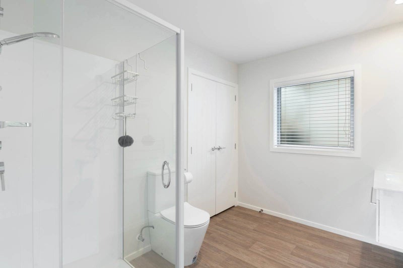 1 Weranui Road, Waiwera, Orewa - Carousel 10