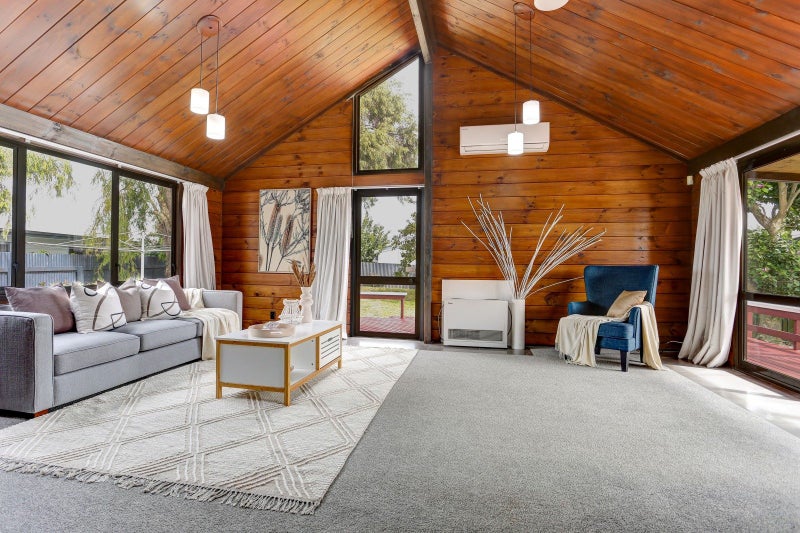 59 Exeter Crescent, Springvale, Whanganui - Carousel 2