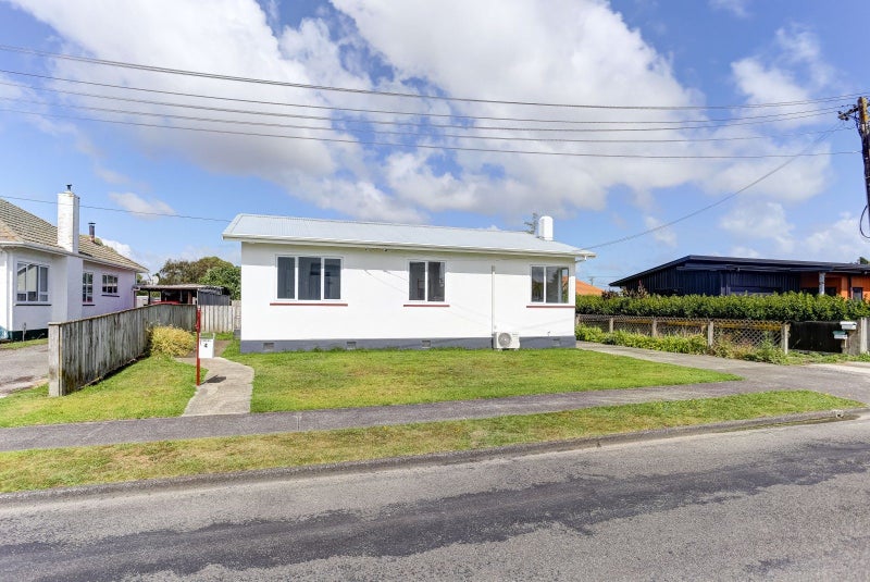 4 Rotherham Street, Aramoho, Whanganui - Carousel 21
