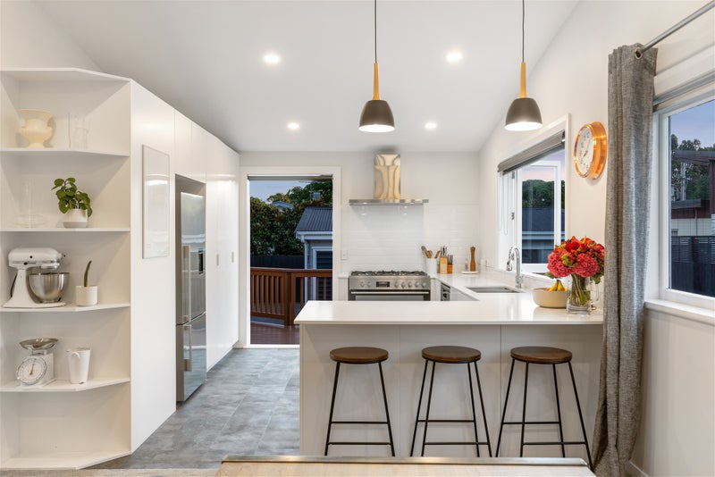 38 Leslie Avenue, Sandringham, Auckland - Carousel 2