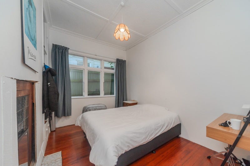 10 Maurice Terrace, Te Aro, Wellington - Carousel 2