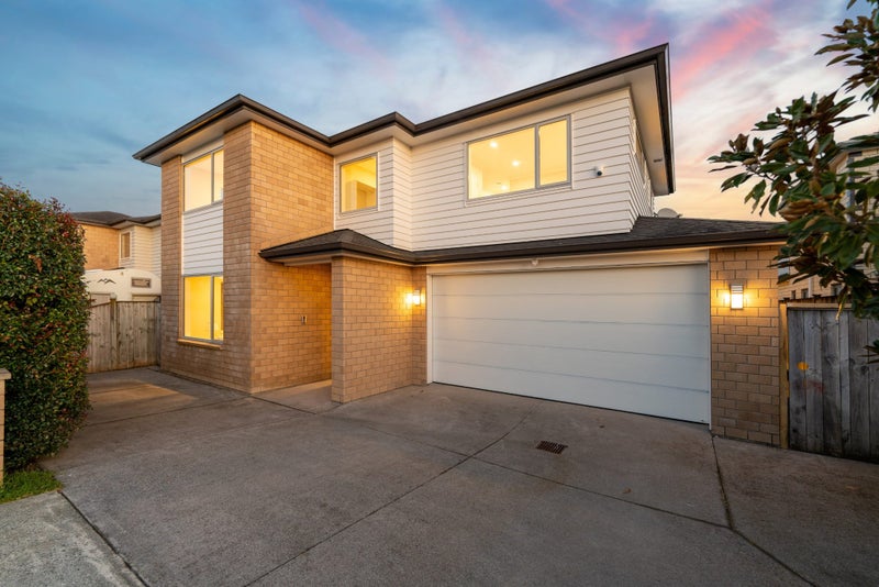 55 Kerrykeel Drive, Flat Bush, Auckland - Carousel 2