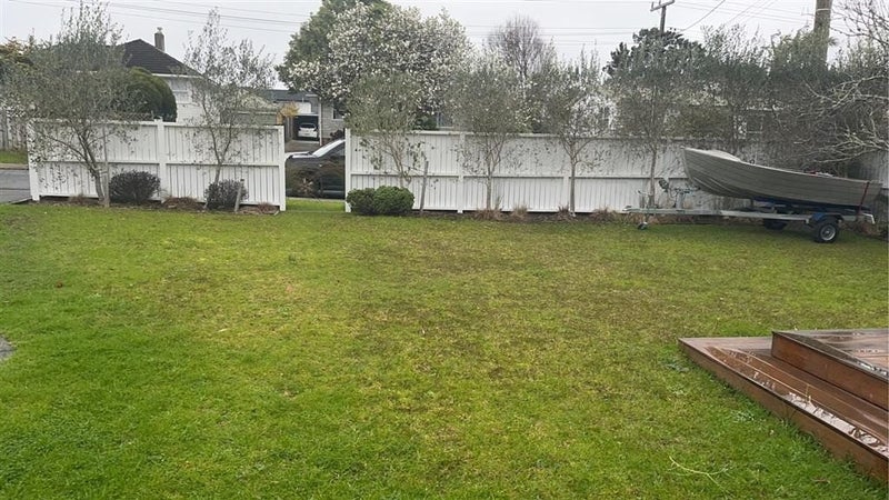 41 Farquhar Road, Glendene, Auckland - Carousel 11