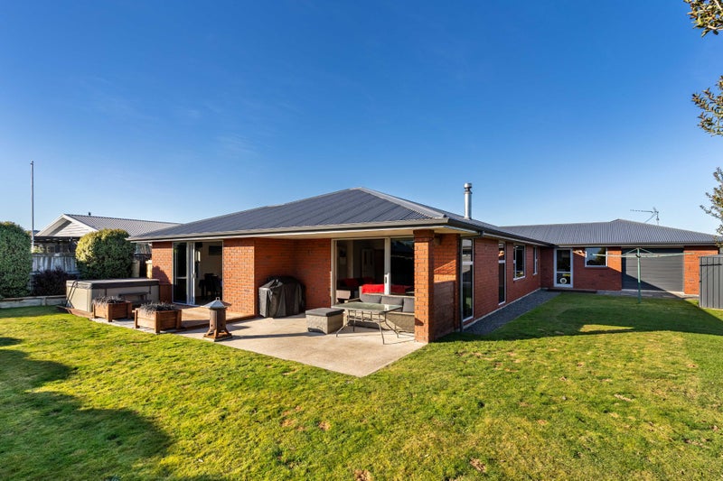 14 William James Close, Mosgiel, Mosgiel - Carousel 1