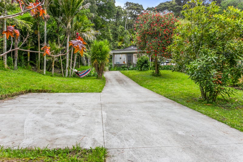 191 Laingholm Drive, Laingholm, Auckland - Carousel 2