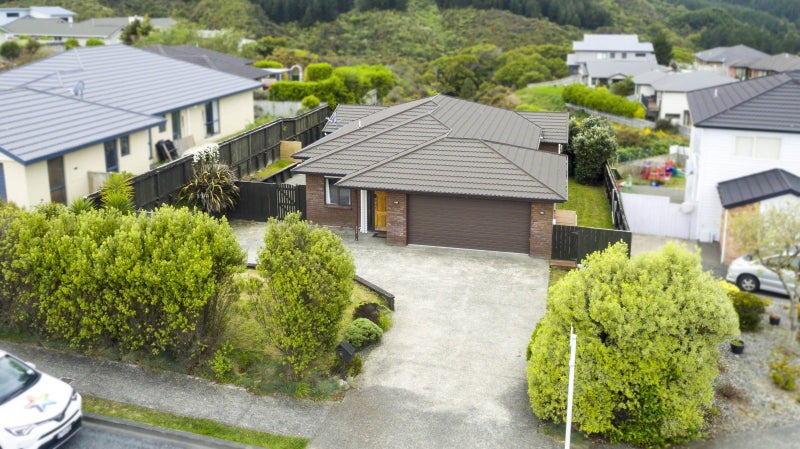 131 Kirton Drive, Riverstone Terraces, Upper Hutt - Carousel 1