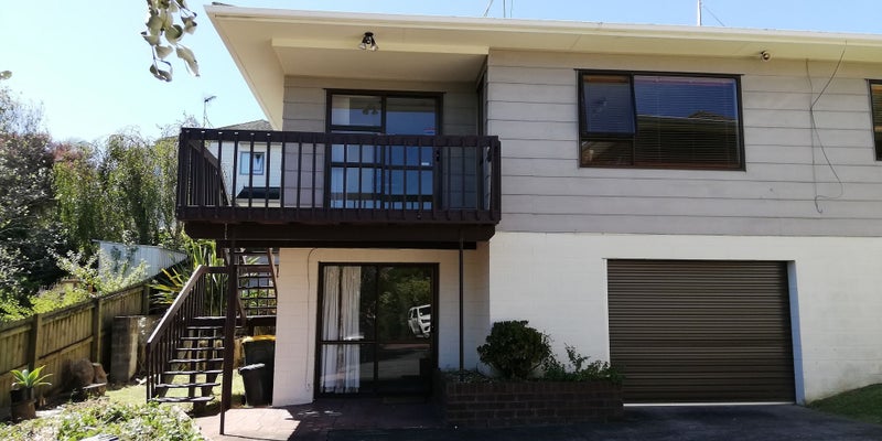 2/2 Leith Way, Rothesay Bay, Auckland - Carousel 1