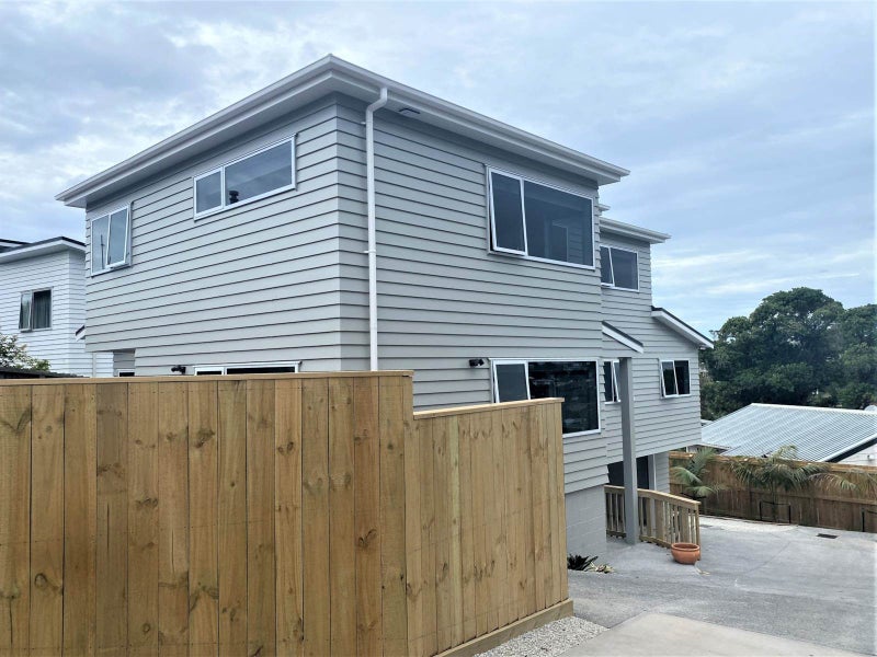 5A Varlene Terrace, Forrest Hill, Auckland - Carousel 2