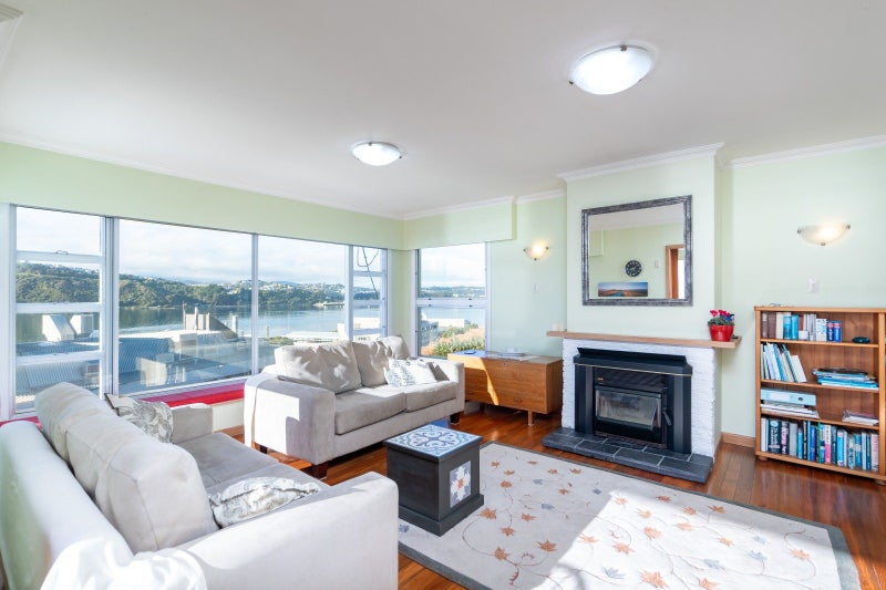 288 Evans Bay Parade, Hataitai, Wellington - Carousel 2