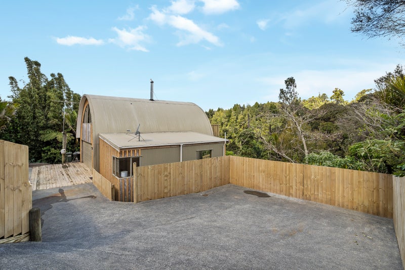49 Rimu Road, Oratia, Auckland - Carousel 2
