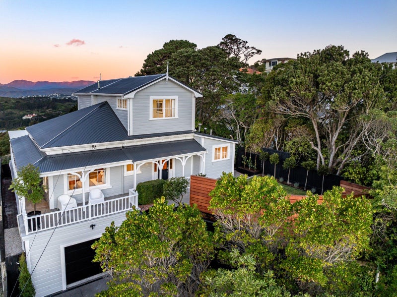 7 Washington Avenue, Brooklyn, Wellington - Carousel 1