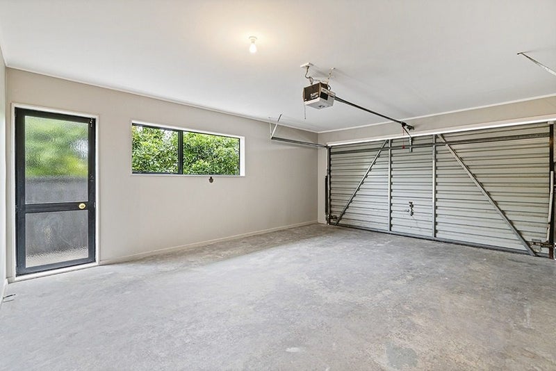 15A Edward Avenue, Orewa, Orewa - Carousel 12