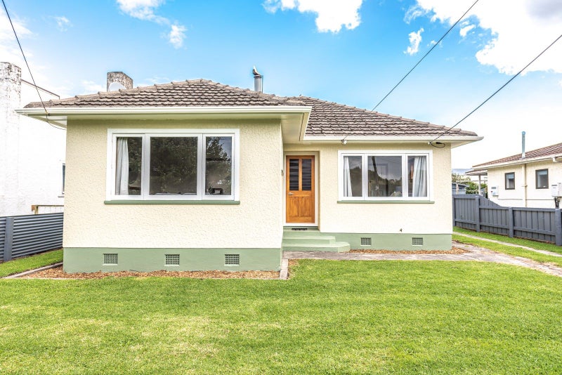 7 Boyd Avenue, Aramoho, Whanganui - Carousel 1