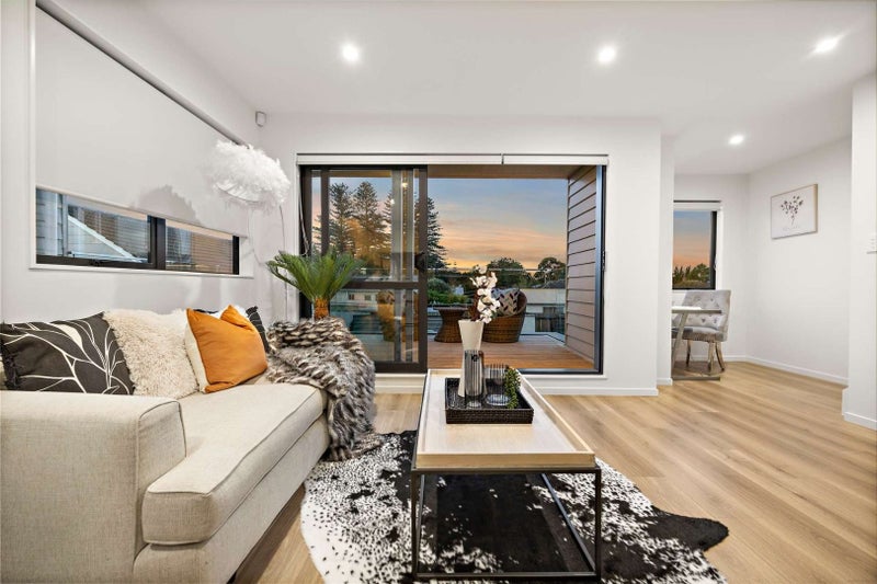 10D Erima Avenue, Point England, Auckland - Carousel 11
