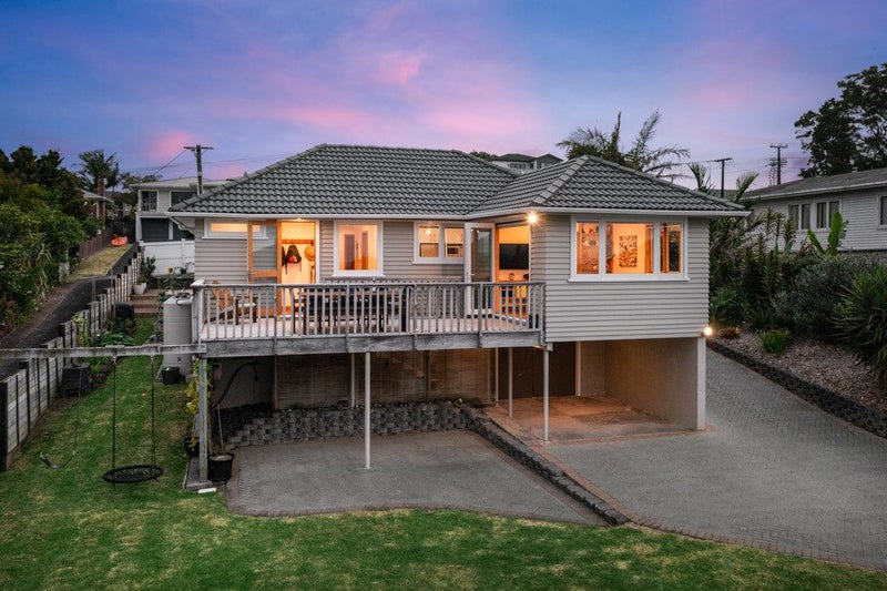 2 Hepper Street, New Lynn, Auckland - Carousel 2