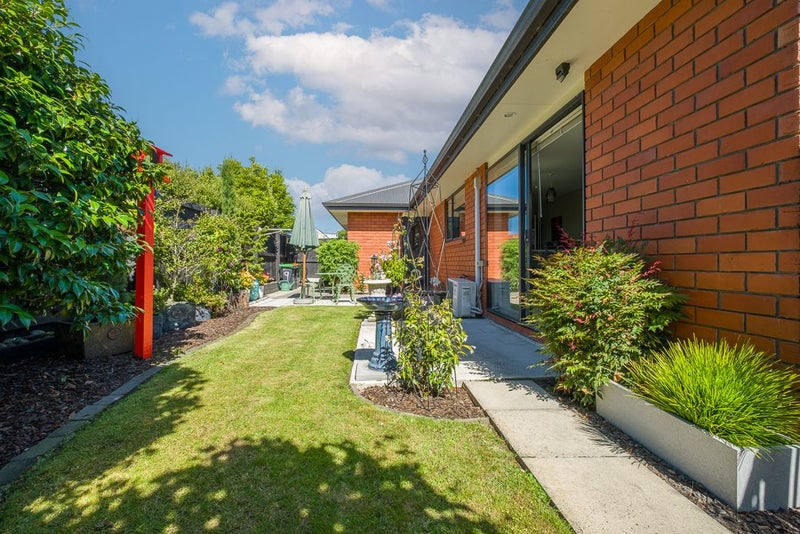 9 Clinton Lane, Woolston, Christchurch - Carousel 2