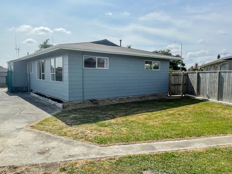 38 Amberley Avenue, Westbrook, Palmerston North - Carousel 16