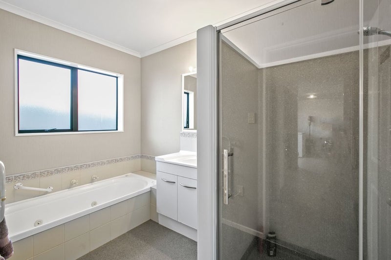 2 Sanders Avenue, Westown, New Plymouth - Carousel 6