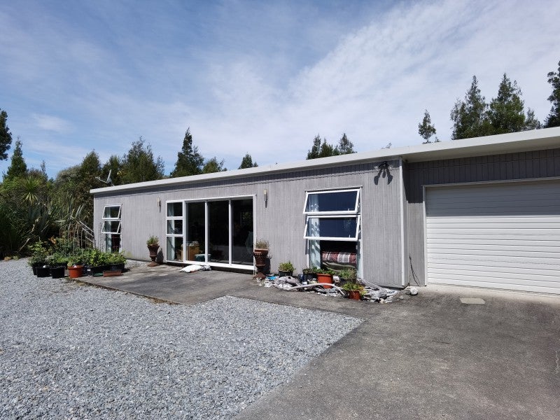 3 Hurren Place West, Kumara Junction, Greymouth - Carousel 2