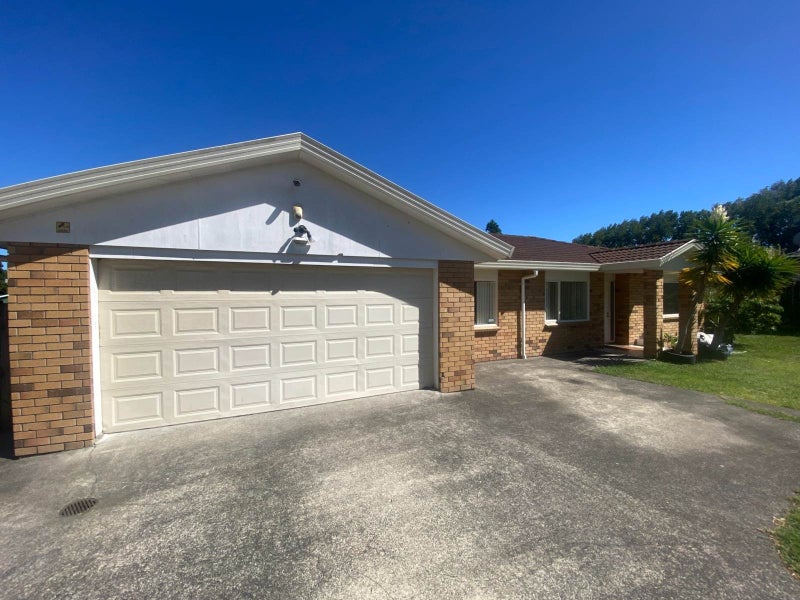 29 Glenveagh Park Drive, Weymouth, Auckland - Carousel 13
