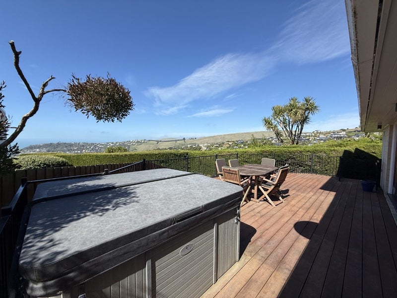 192 Clifton Terrace, Clifton, Christchurch - Carousel 12