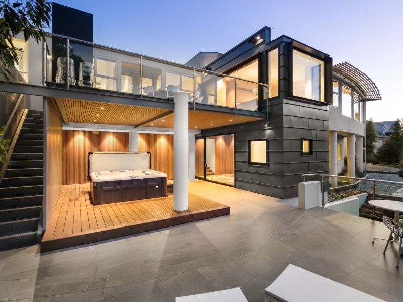 3 Lewis Road, Kelvin Heights, Queenstown - Carousel 2