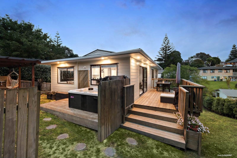 40 Sungrove Rise, Sunnyvale, Auckland - Carousel 2