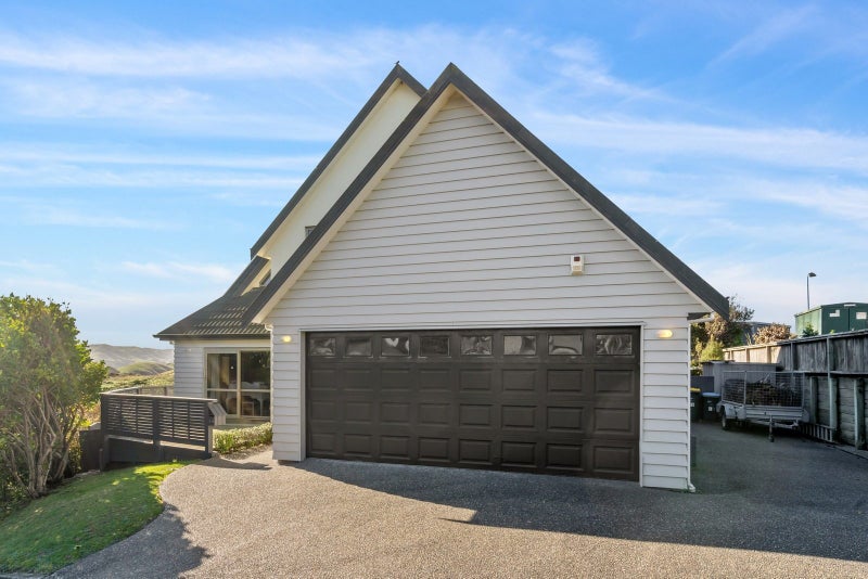 69 St Ives Drive, Camborne, Porirua - Carousel 1