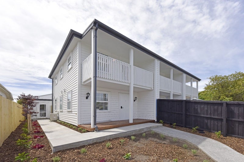 1/42 Woodville Street, Edgeware, Christchurch - Carousel 1