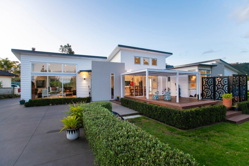 57 Hillview Terrace, Mangapapa, Gisborne - Carousel 1