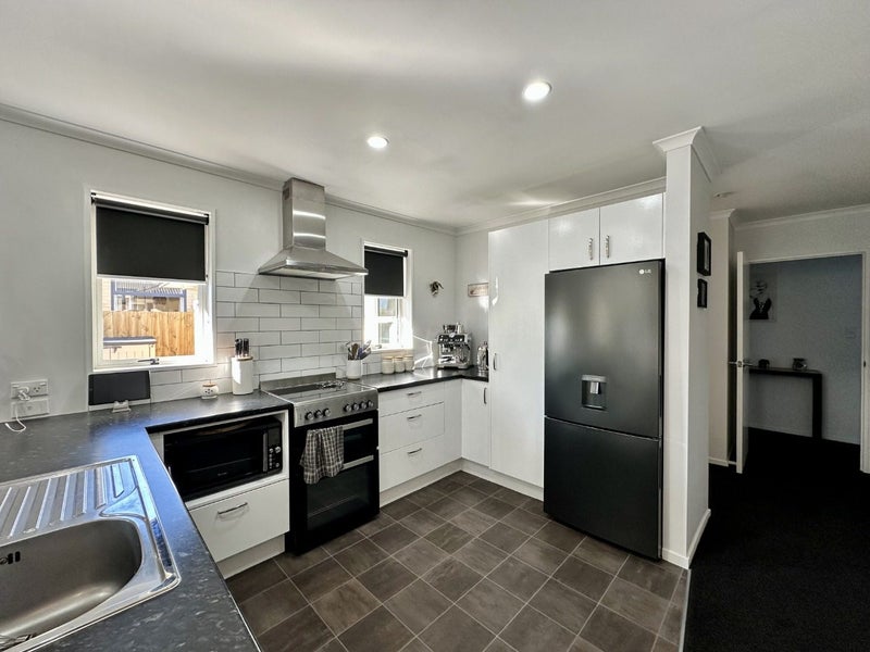 24C Grey Street, Glenholme, Rotorua - Carousel 2