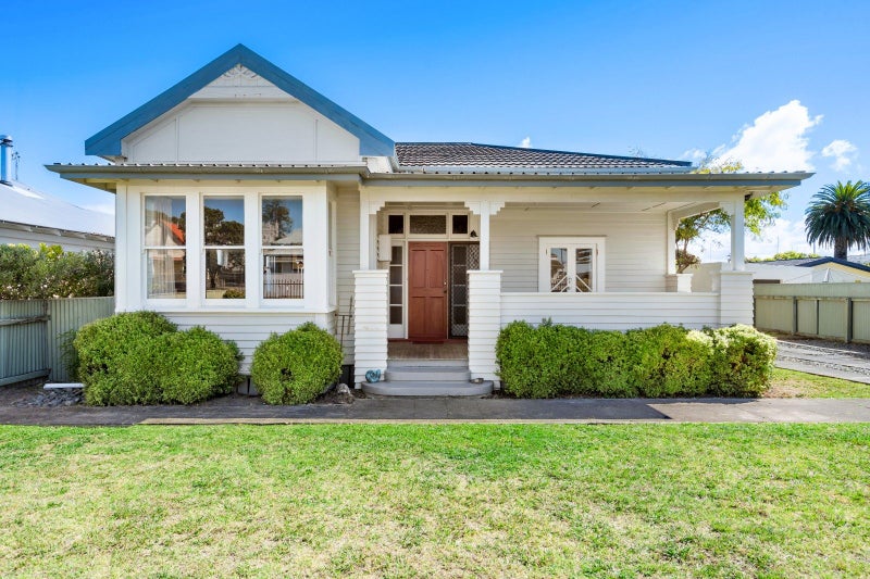 179 Wellesley Road, Napier South, Napier - Carousel 1